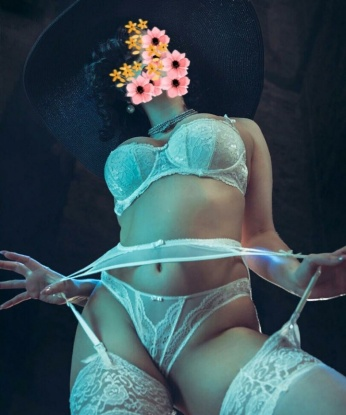 Яна